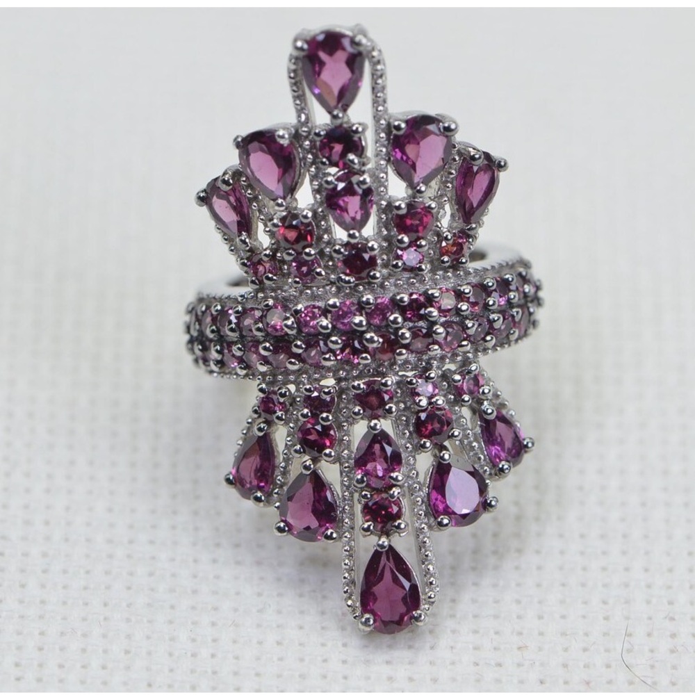 925 Rhodolite Garnet Pear Design Cocktail Ring - Picture 5 of 7